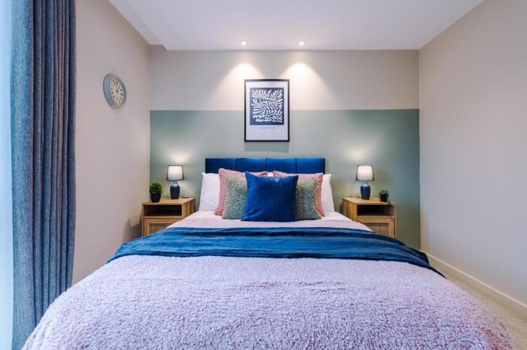 Exquisite Central York Abode Sleeps 6! Exterior photo