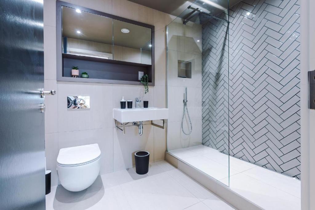 Exquisite Central York Abode Sleeps 6! Exterior photo