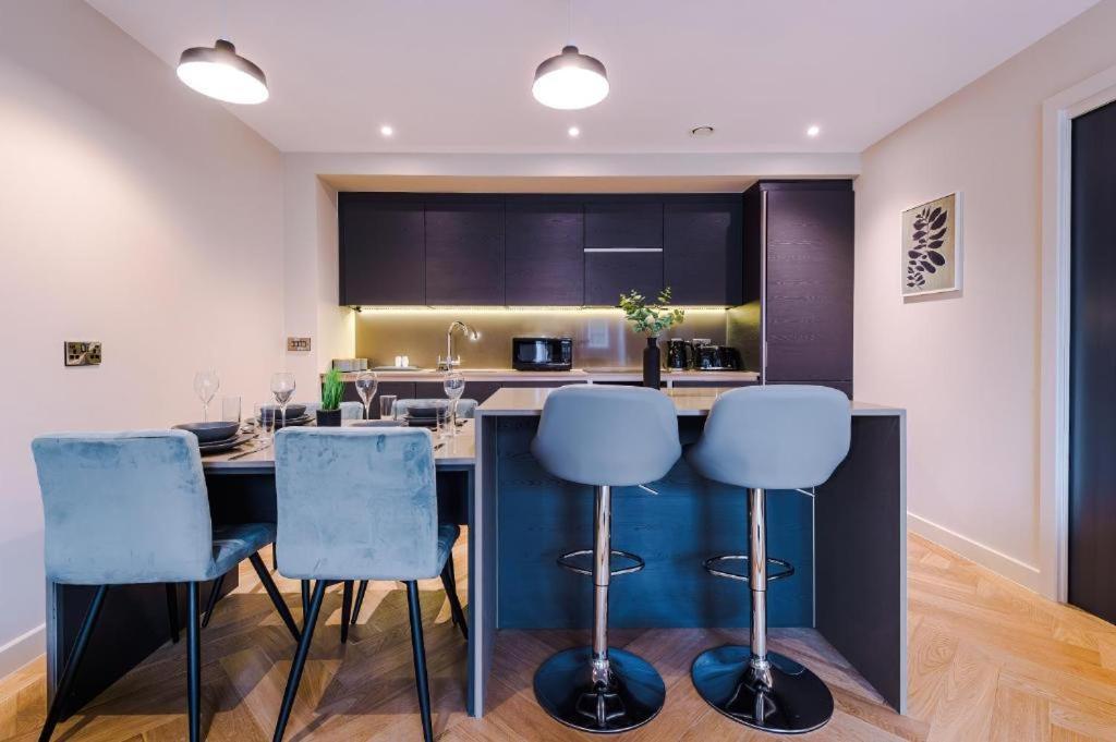 Exquisite Central York Abode Sleeps 6! Exterior photo