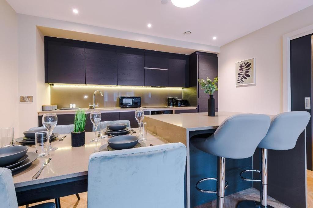Exquisite Central York Abode Sleeps 6! Exterior photo