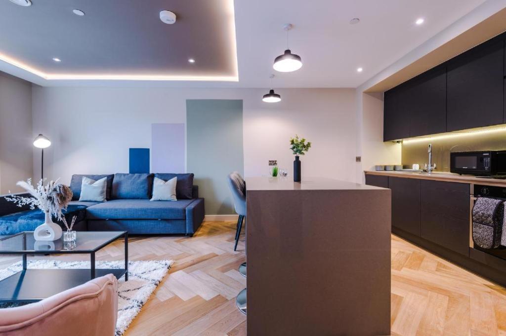 Exquisite Central York Abode Sleeps 6! Exterior photo